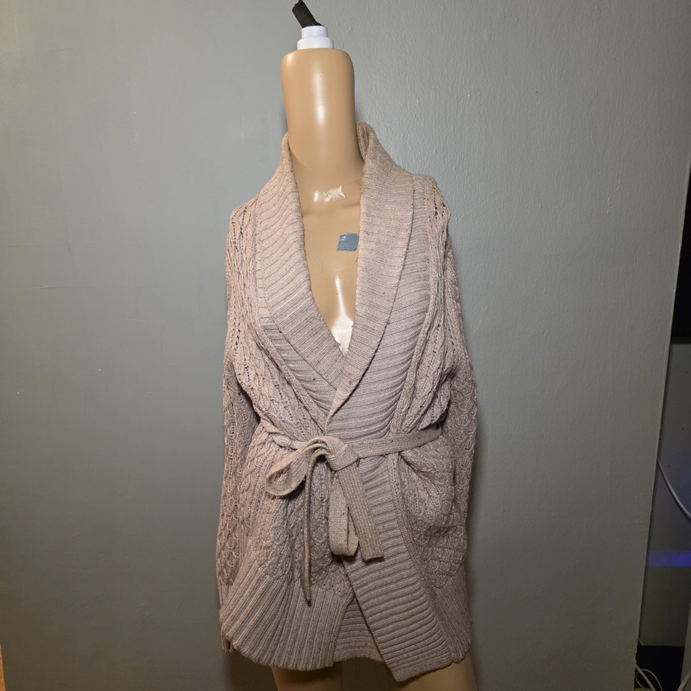 Banana Republic Beige Cardigan Sweater